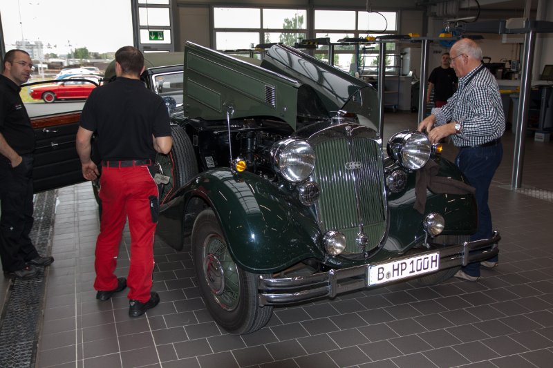 Horch Treffen Hanau 29.05.2015_022.jpg